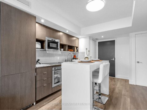 Photo 8 at 1204 - 89 Mcgill Street, Yonge Corridor, Toronto