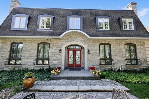 Photo 3 at 25 Bovair Trail, Bayview Southeast, Aurora
