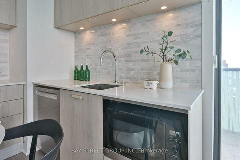 Photo 16 at LPH4706 - 50 Charles Street E, Yonge Corridor, Toronto