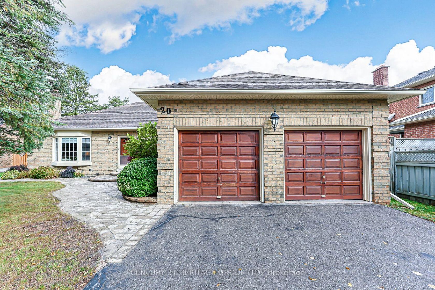 20 Simmons Crescent, Aurora Highlands, Aurora photo number 2