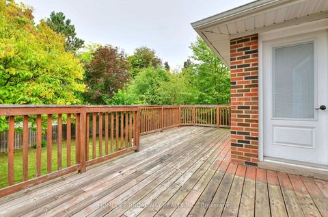Photo 48 at 30 Gossamer Avenue, Newtonbrook East, Toronto