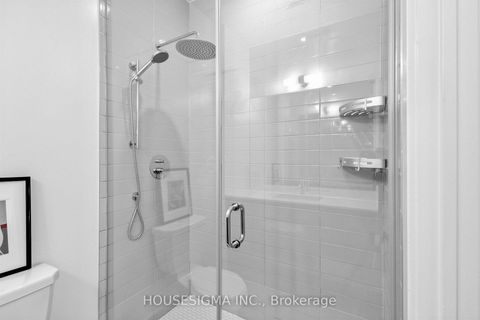 Photo 12 at 310 - 11 Lillian Street, Mount Pleasant West, Toronto