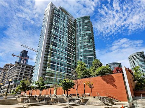 Photo 2 at 2815 - 81 Navy Wharf Court, Waterfront Communities C1, Toronto