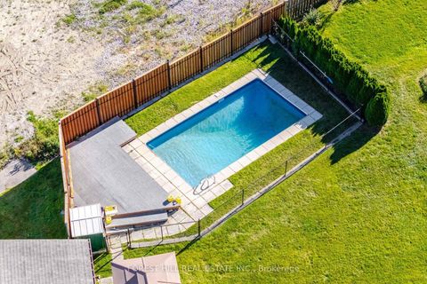 Photo 25 at 33 Rice Drive, Schomberg, King