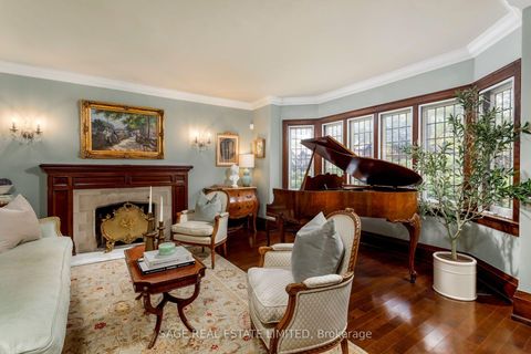 Photo 4 at 124 Brentwood Road N, Kingsway South, Toronto