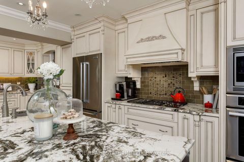 Photo 11 at 124 Brentwood Road N, Kingsway South, Toronto