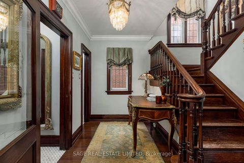 Photo 19 at 124 Brentwood Road N, Kingsway South, Toronto
