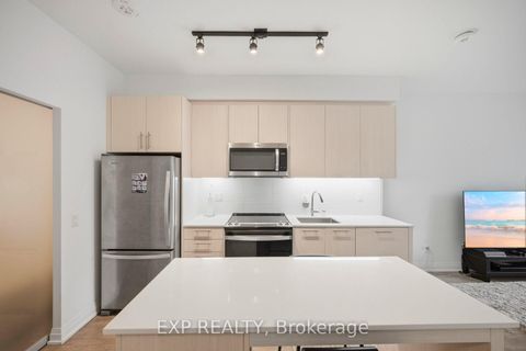 Photo 3 at 10 - 286 Main Street, Danforth, Toronto