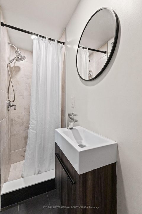 Photo 16 at 9 Babington Court, Rosethorn, Toronto