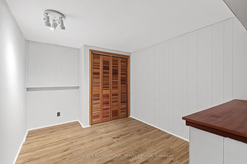 Photo 26 at 9 Babington Court, Rosethorn, Toronto