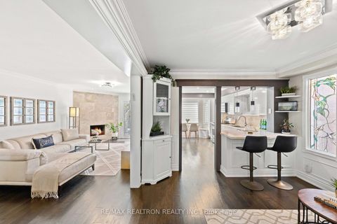 Photo 4 at 51 Chilmar Crescent, Uplands, Vaughan