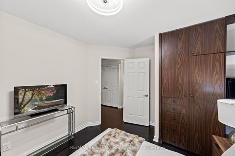 Photo 20 at 51 Chilmar Crescent, Uplands, Vaughan