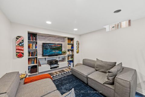 Photo 30 at 51 Chilmar Crescent, Uplands, Vaughan