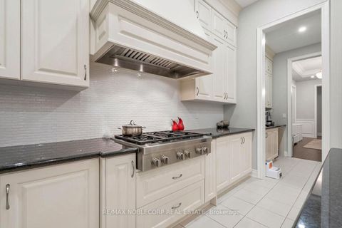 Photo 20 at 48 Nave Street, Kleinburg, Vaughan