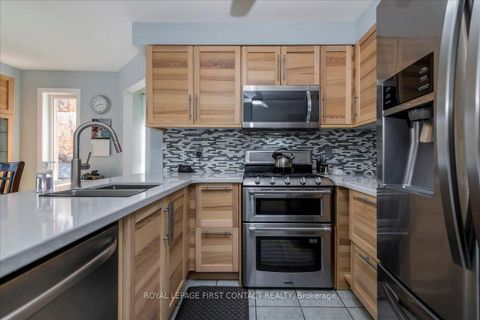Photo 10 at 701 Happy Vale Drive, Alcona, Innisfil