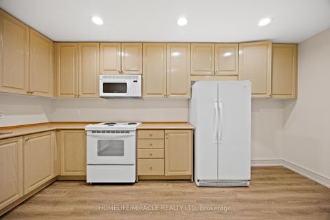 Photo 39 at 308 - 11 William Carson Crescent, Windfields, Toronto