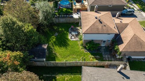Photo 7 at 46 College Crescent, Grove East, Barrie