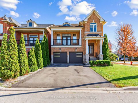 Photo 0 at 72 Vandervoort Drive, Jefferson, Richmond Hill