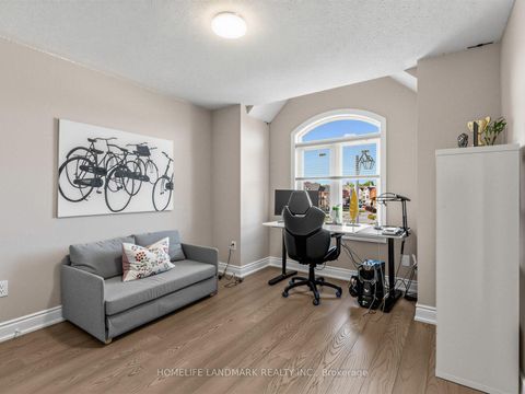 Photo 27 at 72 Vandervoort Drive, Jefferson, Richmond Hill