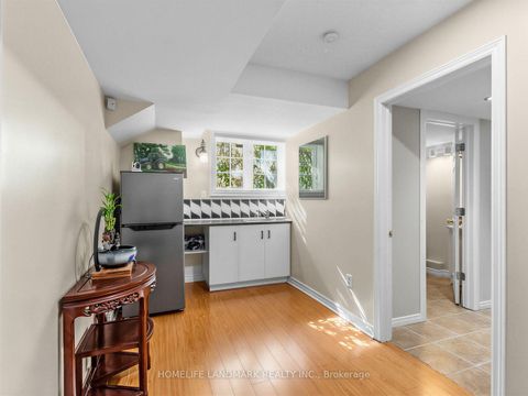 Photo 29 at 72 Vandervoort Drive, Jefferson, Richmond Hill