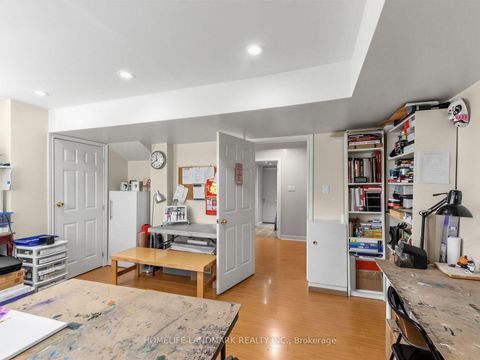 Photo 31 at 72 Vandervoort Drive, Jefferson, Richmond Hill