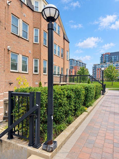 Photo 8 at 137 - 760 Lawrence Avenue W, Glen Park, Toronto