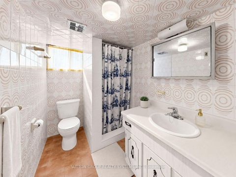 Photo 24 at 39 Exeter Street, Pellam Park, Toronto