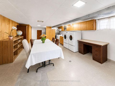 Photo 25 at 39 Exeter Street, Pellam Park, Toronto
