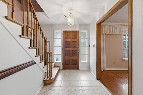 Photo 3 at 116 Exbury Road, CFB, Toronto