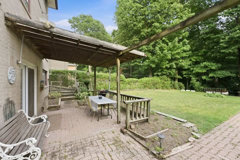 Photo 40 at 116 Exbury Road, CFB, Toronto