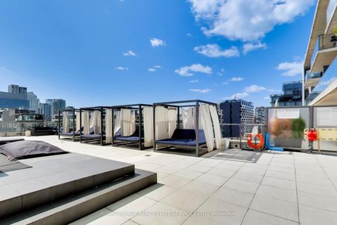 Photo 20 at 626 - 560 King Street W, Waterfront Communities C1, Toronto