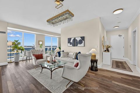 Photo 8 at PH3802 - 8 Park Road, Moore Park, Toronto