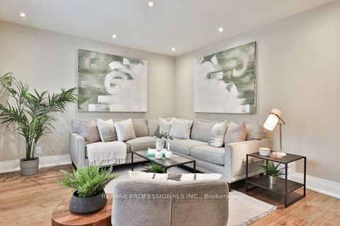Photo 2 at 17 Loney Avenue, CFB, Toronto