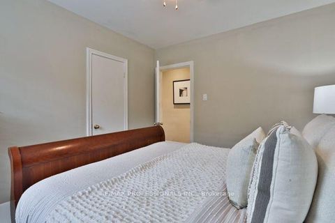 Photo 12 at 17 Loney Avenue, CFB, Toronto