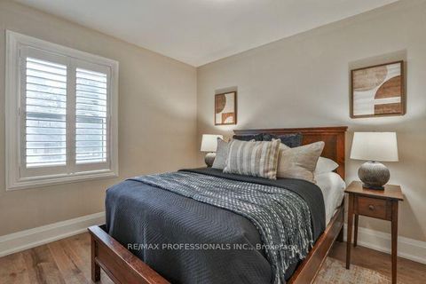 Photo 13 at 17 Loney Avenue, CFB, Toronto