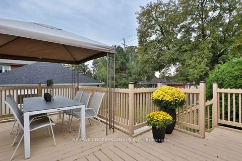 Photo 24 at 17 Loney Avenue, CFB, Toronto