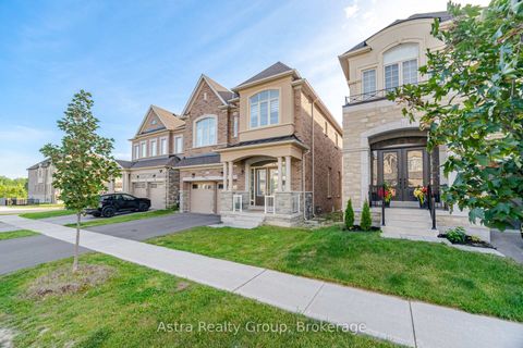 Photo 5 at 152 Stormont Trail, Vellore Village, Vaughan