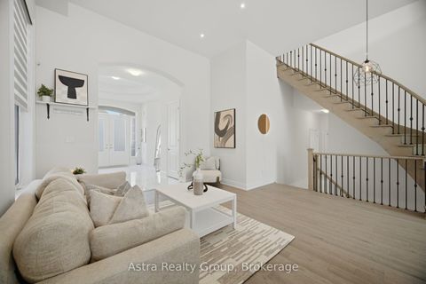 Photo 10 at 152 Stormont Trail, Vellore Village, Vaughan
