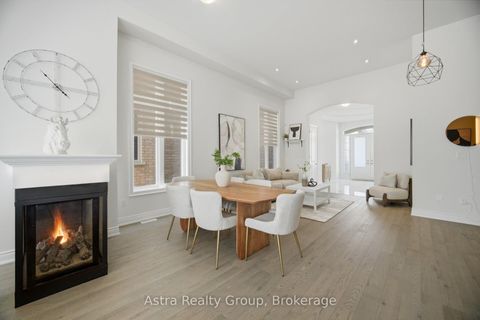 Photo 12 at 152 Stormont Trail, Vellore Village, Vaughan