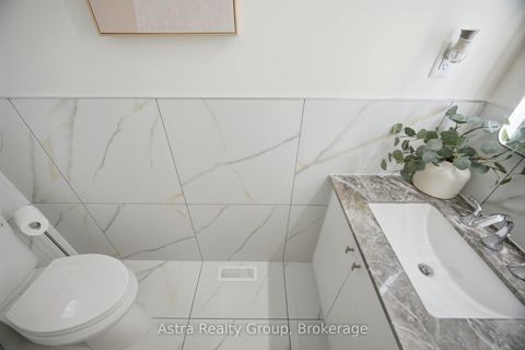 Photo 21 at 152 Stormont Trail, Vellore Village, Vaughan