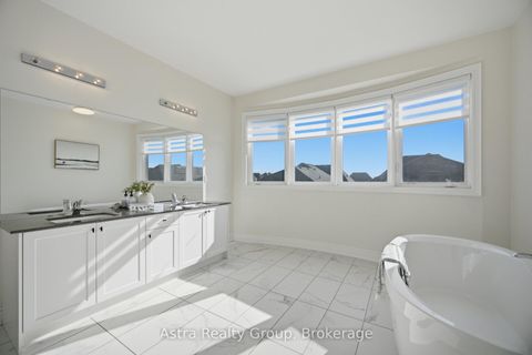 Photo 26 at 152 Stormont Trail, Vellore Village, Vaughan