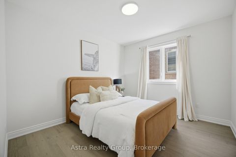 Photo 30 at 152 Stormont Trail, Vellore Village, Vaughan