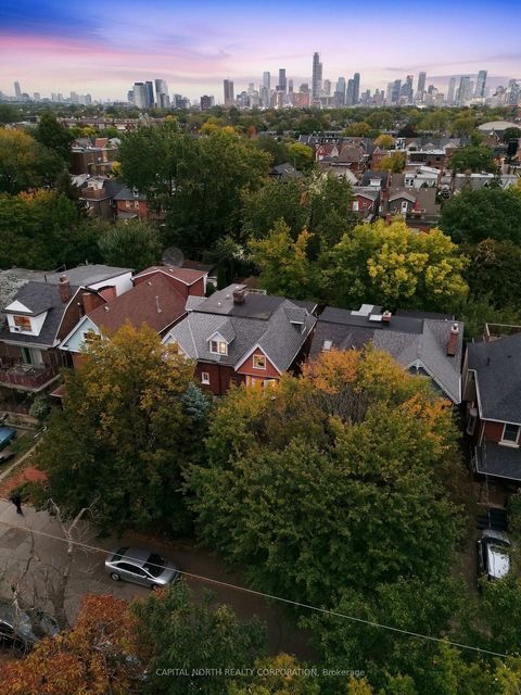 Photo 44 at 17 Delaware Avenue, Little Italy, Toronto