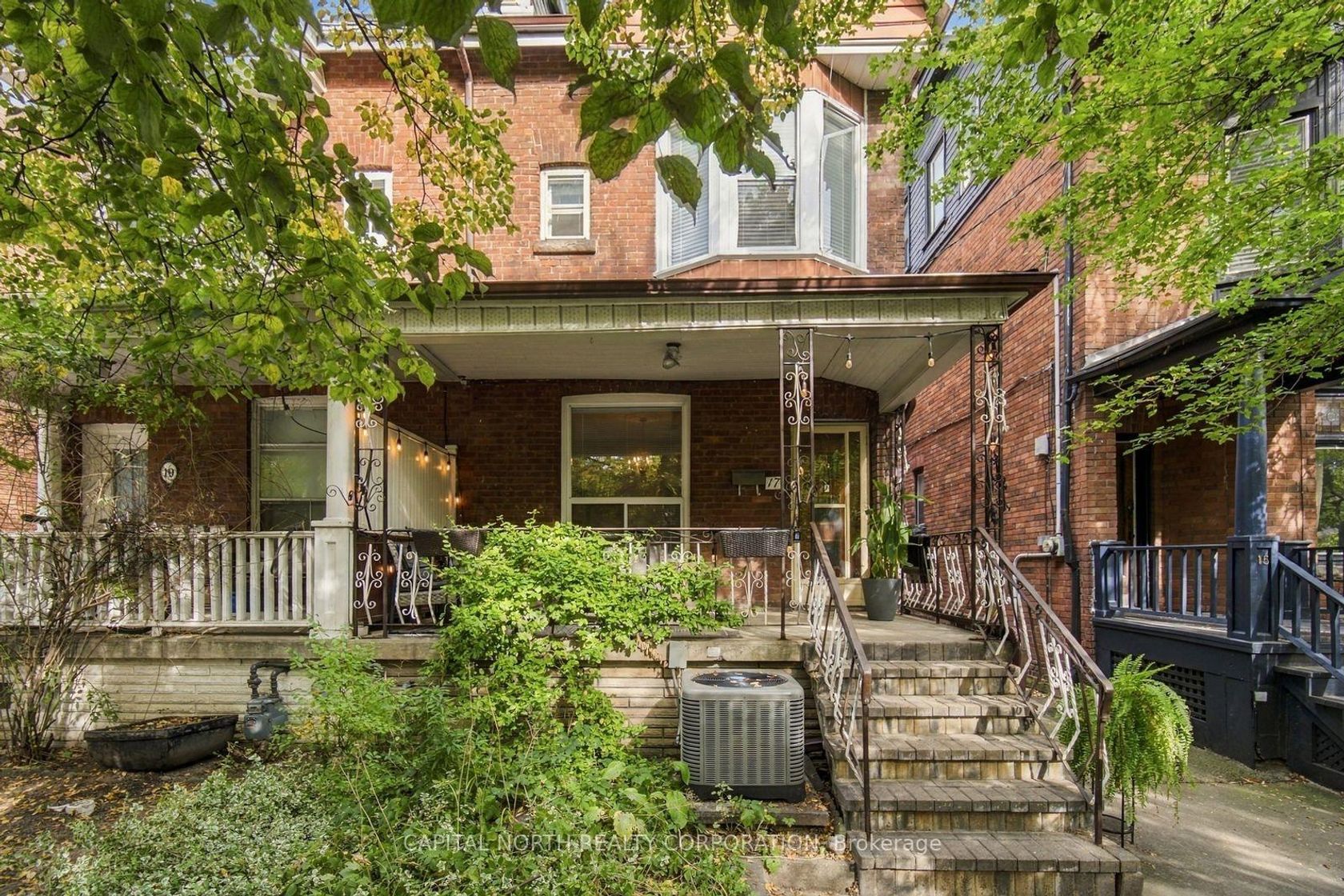 17 Delaware Avenue, Little Italy, Toronto 