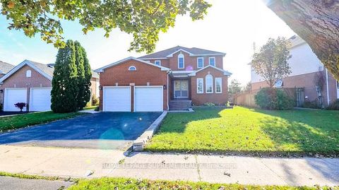 Photo 1 at 2169 Jans Boulevard, Alcona, Innisfil