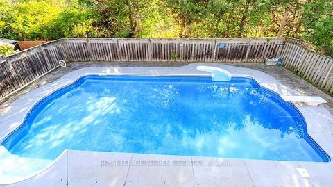 Photo 4 at 2169 Jans Boulevard, Alcona, Innisfil