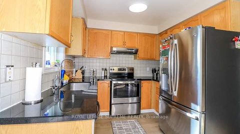 Photo 10 at 2169 Jans Boulevard, Alcona, Innisfil