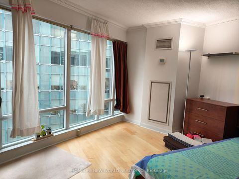Photo 5 at 911 - 210 Victoria Street, Yonge Corridor, Toronto