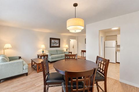 Photo 3 at 1419 - 1 Massey Square, Crescent Town, Toronto