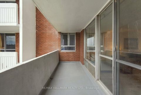Photo 12 at 1419 - 1 Massey Square, Crescent Town, Toronto